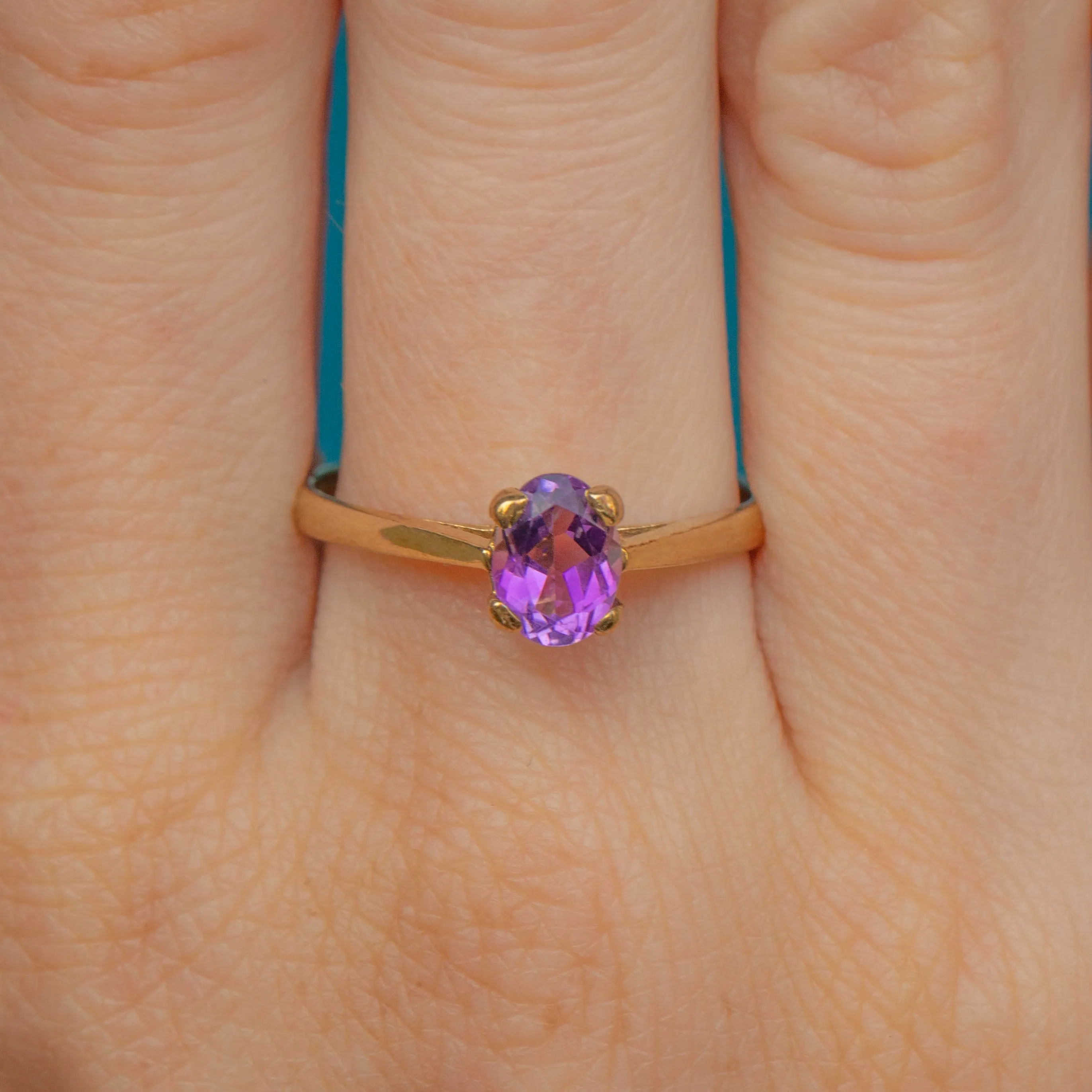 9ct Gold Amethyst Solitaire Ring