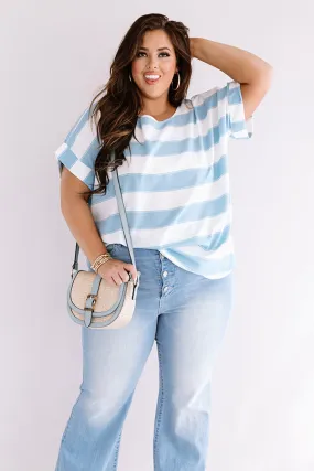 Act Casual Shift Top In Sky Blue Curves