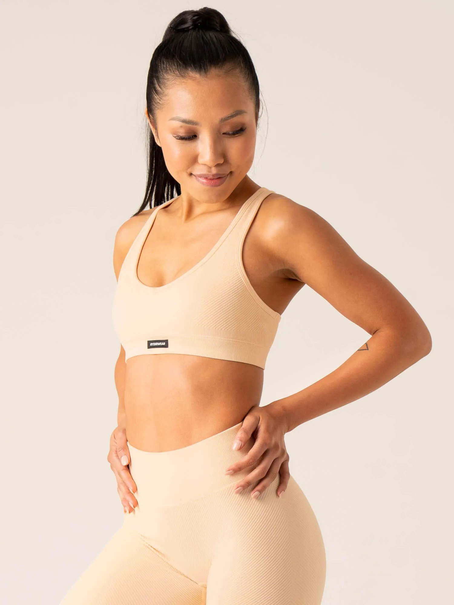 Circuit Rib Seamless Sports Bra - Peach Sorbet