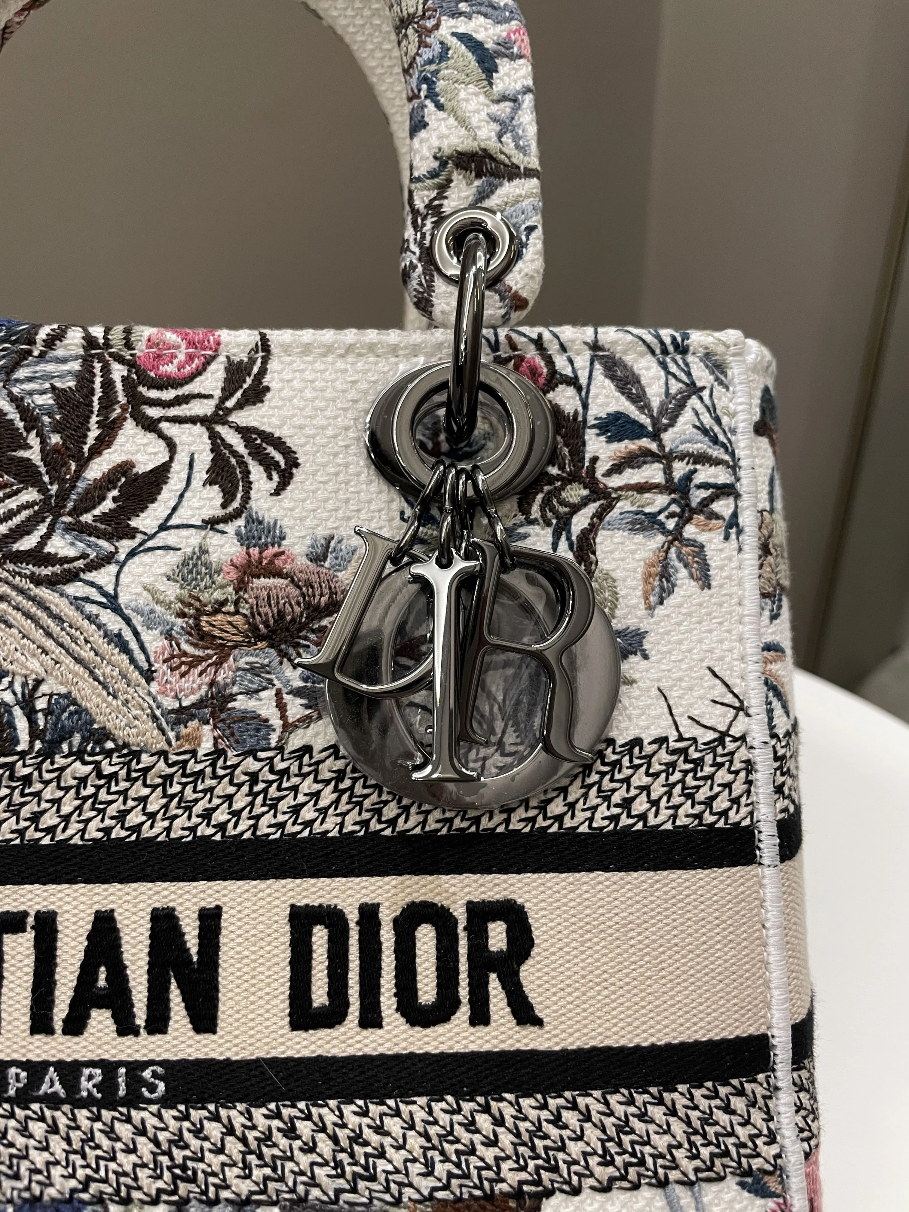 Dior Lady Dior Lite Floral Embroidery