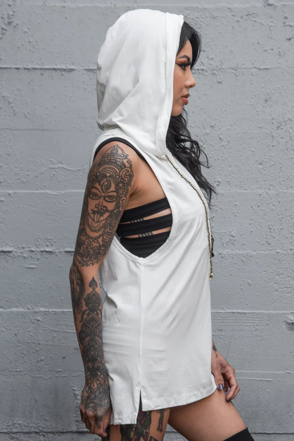 Five and Diamond Hooded Tank - viscose