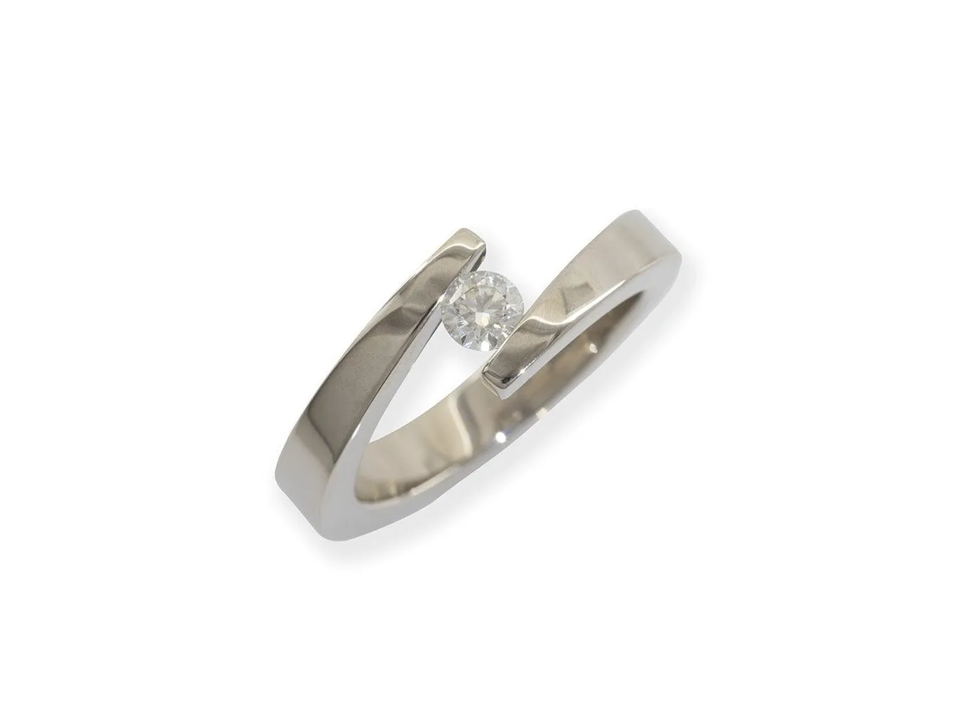 JW374 Diamond Ring, Platinum